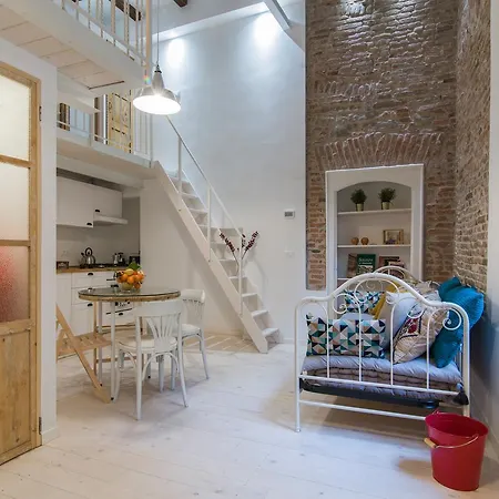 Lägenhet Guesthost - Loft Bologna