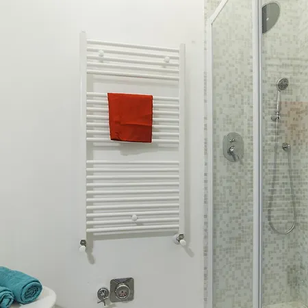 Guesthost - Loft Διαμέρισμα